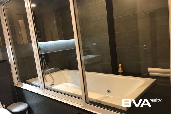 condo for sale Central Pattaya Apus Condominium