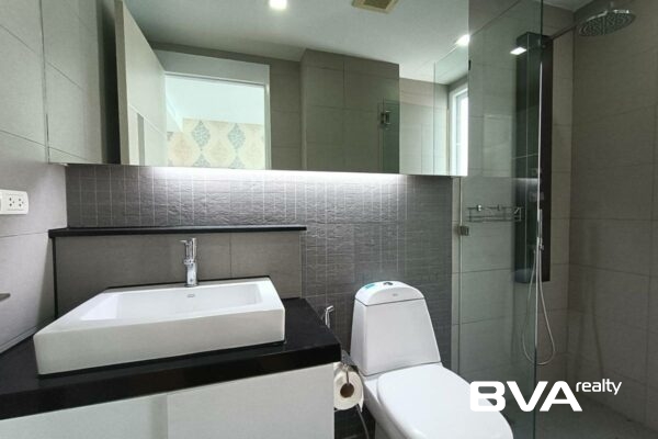 condo for sale Central Pattaya Apus Condominium