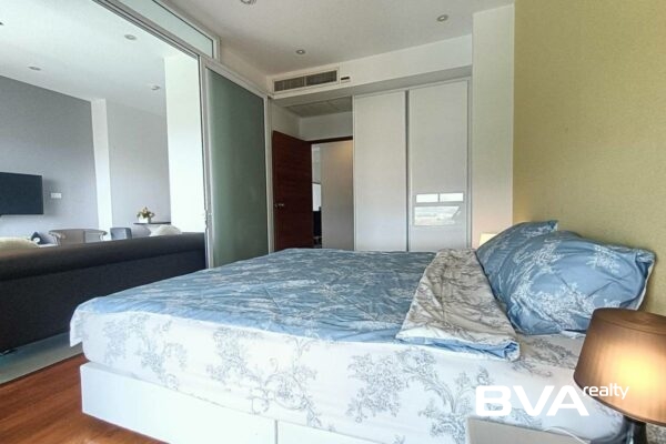 condo for rent Pratumnak Axis