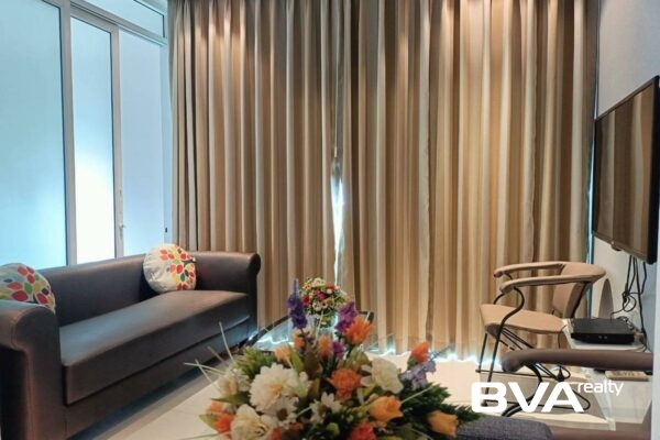 condo for rent Pratumnak Axis