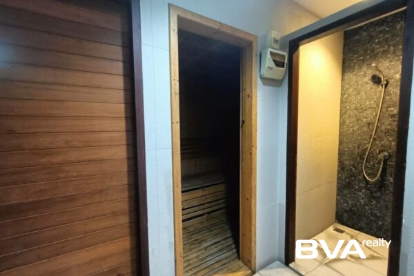 condo for rent Pratumnak Axis