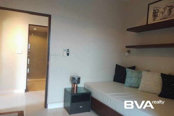 condo for sale Pratumnak Axis