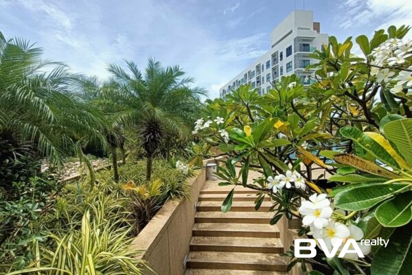 condo for sale Pratumnak Axis