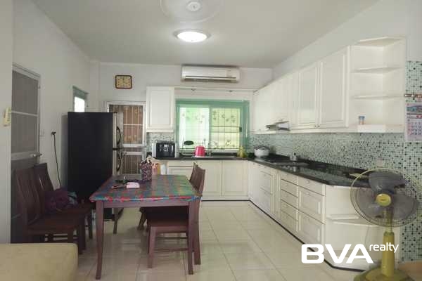 house for rent East Pattaya Baan Chalita 2