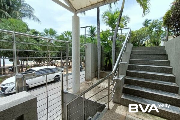 condo for rent Pratumnak Baan Haad U Thong