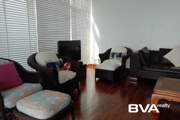 condo for rent Pratumnak Baan Haad U Thong