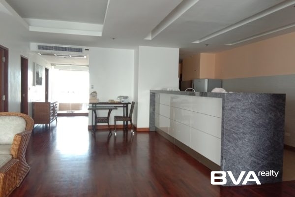 condo for rent Pratumnak Baan Haad U Thong