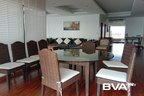 condo for rent Pratumnak Baan Haad U Thong