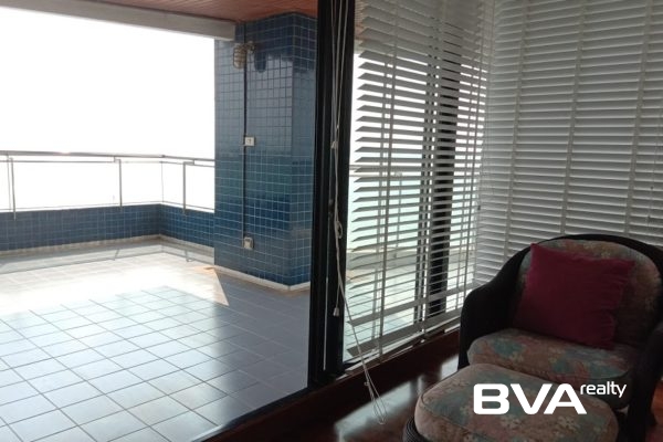 condo for rent Pratumnak Baan Haad U Thong