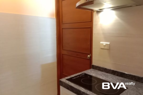 condo for rent Pratumnak Baan Haad U Thong