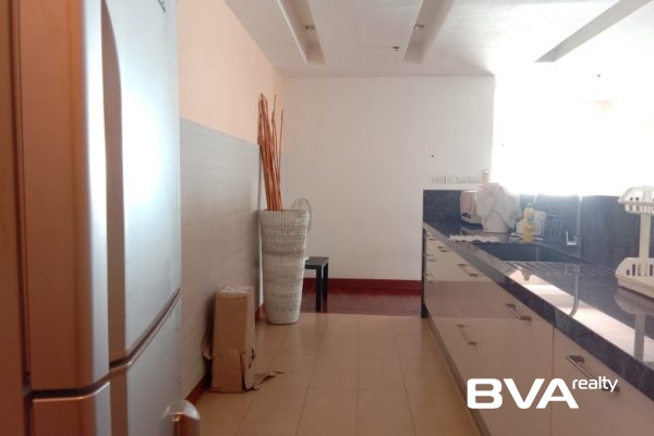 condo for rent Pratumnak Baan Haad U Thong