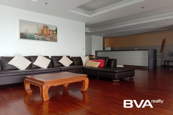 condo for rent Pratumnak Baan Haad U Thong