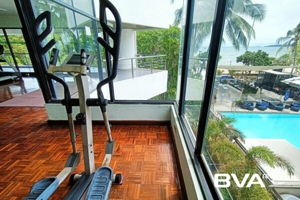 condo for sale Pratumnak Baan Haad U Thong