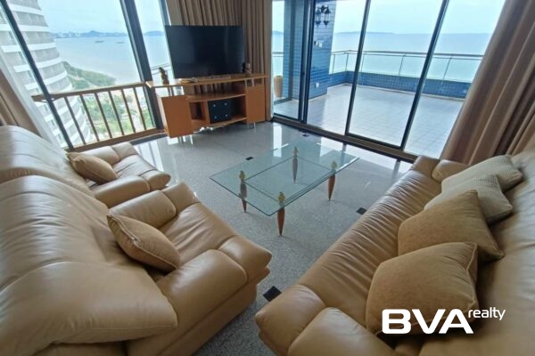 condo for sale Pratumnak Baan Haad U Thong