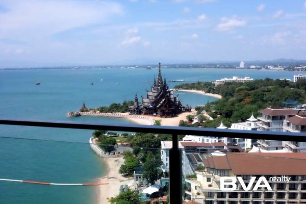 condo for sale North Pattaya Baan Plai Haad