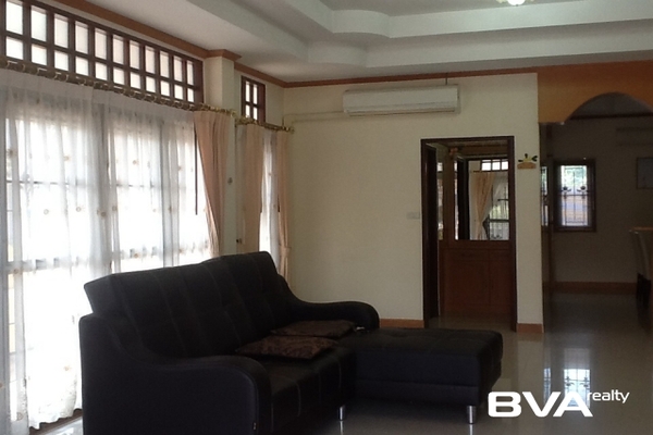 house for rent East Pattaya Blue Star Village