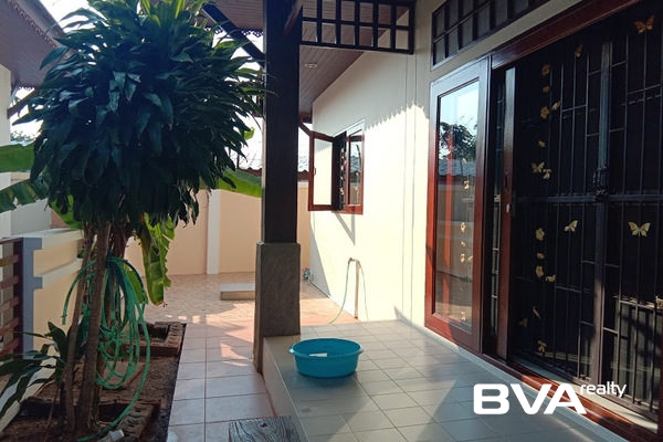 house for rent East Pattaya Blue Star Village