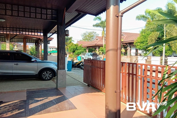 house for rent East Pattaya Blue Star Village