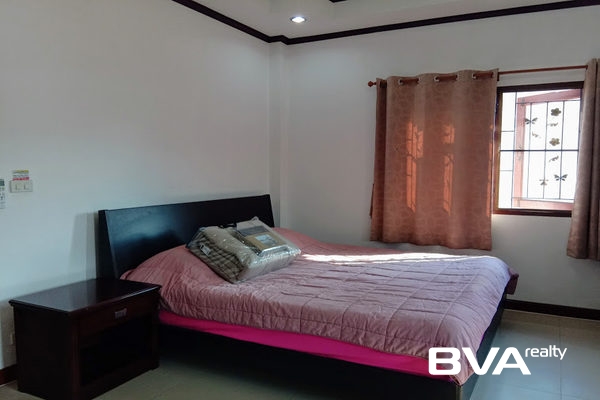 house for rent East Pattaya Blue Star Village