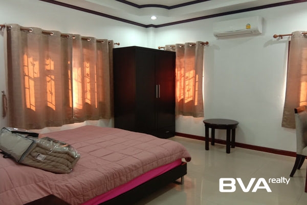 house for rent East Pattaya Blue Star Village