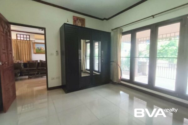 house for rent East Pattaya Blue Star Village