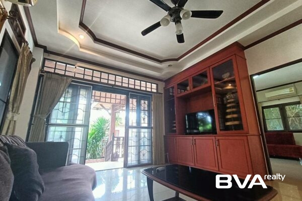 house for rent East Pattaya Blue Star Village