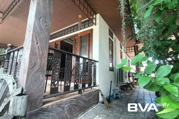 house for rent East Pattaya Blue Star Village