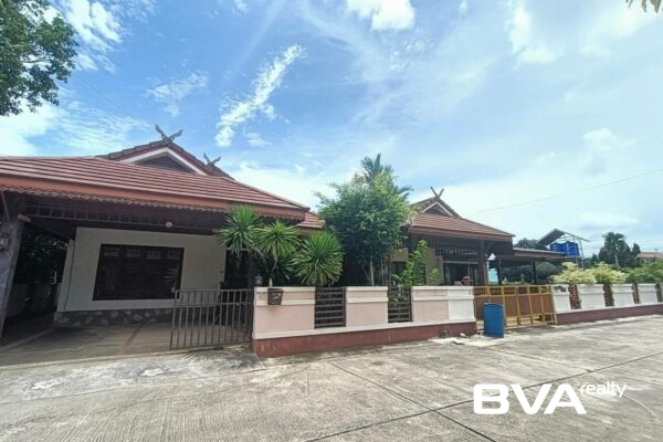 house for rent East Pattaya Blue Star Village