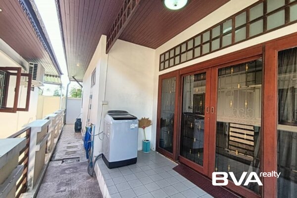 house for rent East Pattaya Blue Star Village