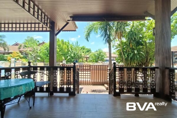 house for rent East Pattaya Blue Star Village