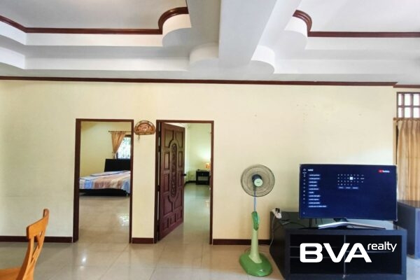 house for rent East Pattaya Blue Star Village