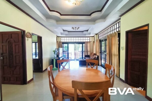 house for rent East Pattaya Blue Star Village