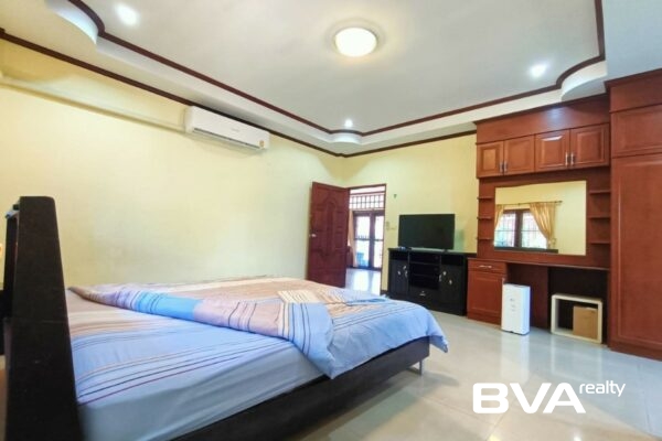 house for rent East Pattaya Blue Star Village