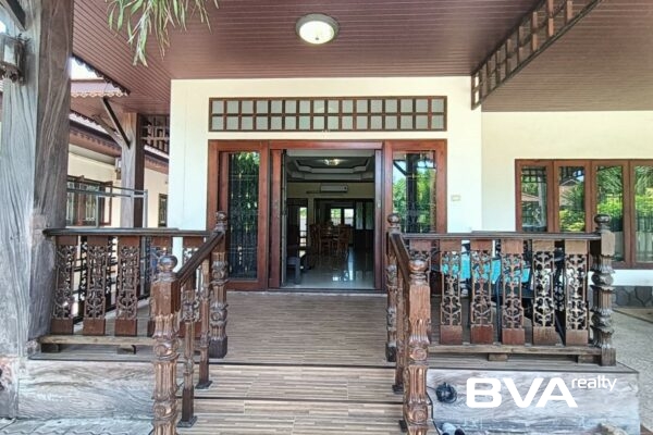 house for rent East Pattaya Blue Star Village