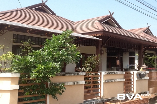 house for sale East Pattaya Blue Star Village