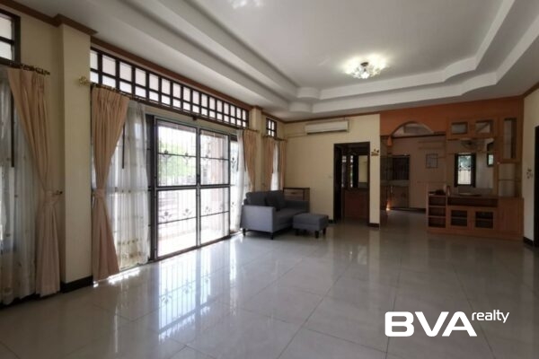 house for sale East Pattaya Blue Star Village