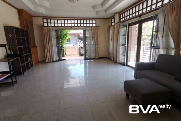 house for sale East Pattaya Blue Star Village