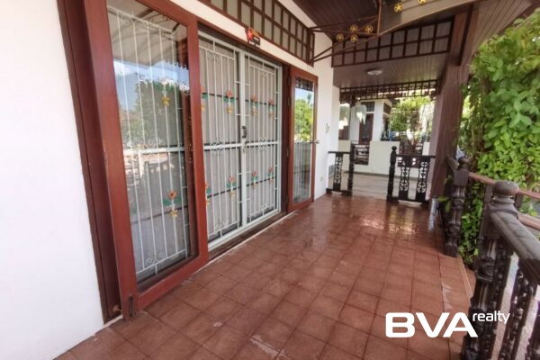 house for sale East Pattaya Blue Star Village