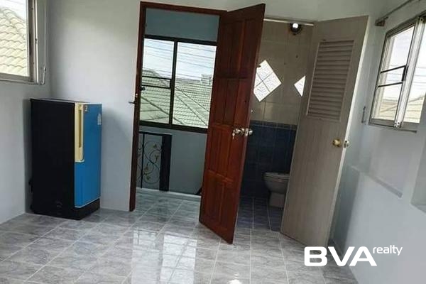 house for rent East Pattaya Chat Kaew 9 Village