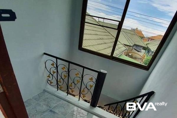 house for rent East Pattaya Chat Kaew 9 Village