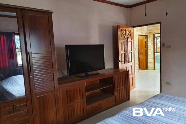 house for rent East Pattaya Chat Kaew 9 Village