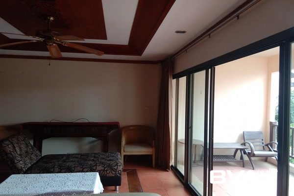 condo for sale Jomtien Chateau Dale Thabali