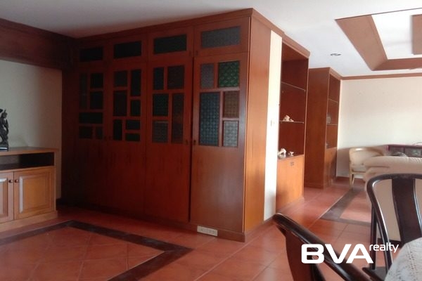 condo for sale Jomtien Chateau Dale Thabali