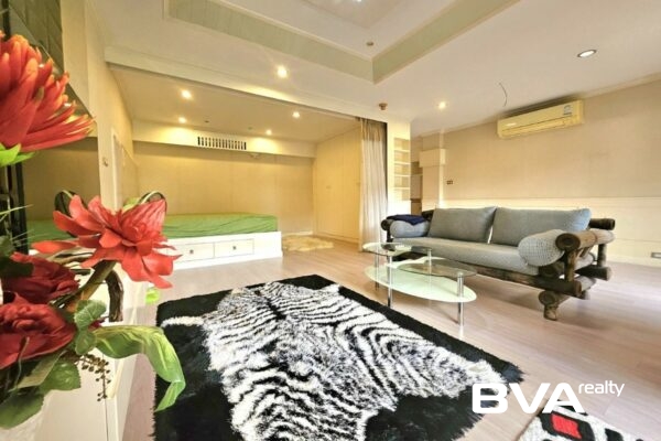 condo for sale Jomtien Chateau Dale Thabali