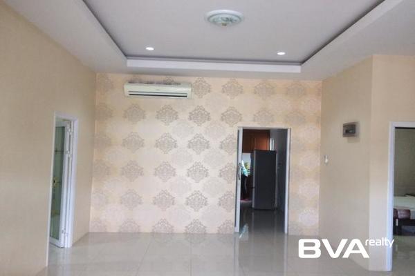 house for rent East Pattaya Chokchai Village 10