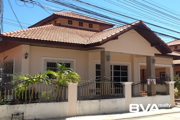 house for rent East Pattaya Classic Village