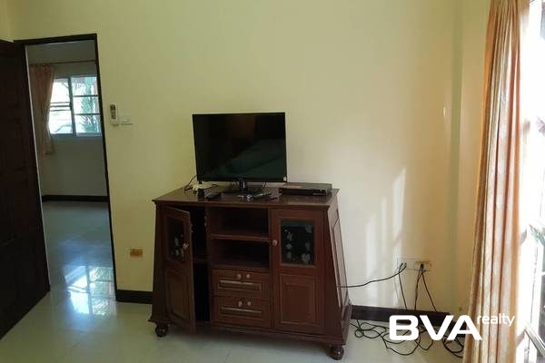 house for sale East Pattaya Classic Villa