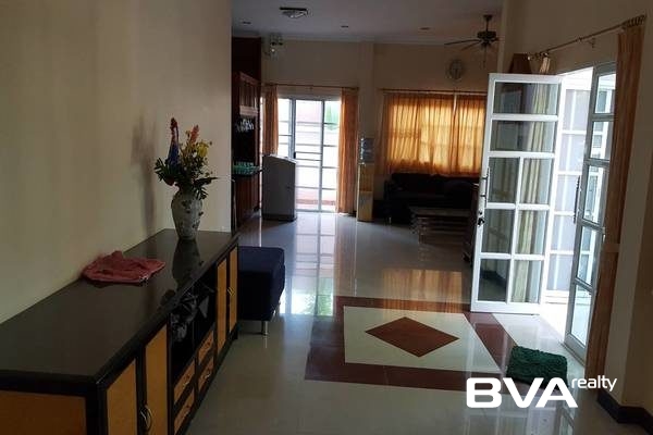 house for sale East Pattaya Classic Villa