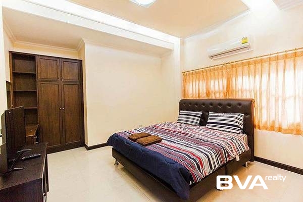 house for sale East Pattaya Classic Villa