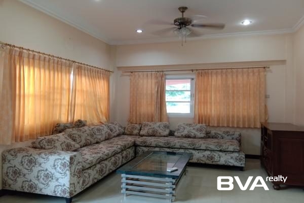 house for sale East Pattaya Classic Villa